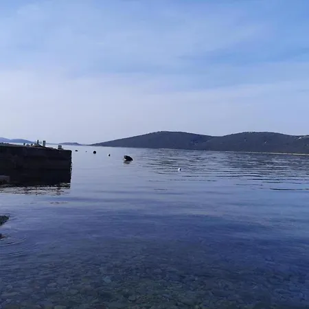Lejlighed In Near Brgulje Ferry Port Molat